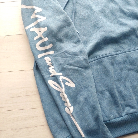 MAUI and Sons NEW Shark Nation Pullover Hoodie - Picture 6 of 10